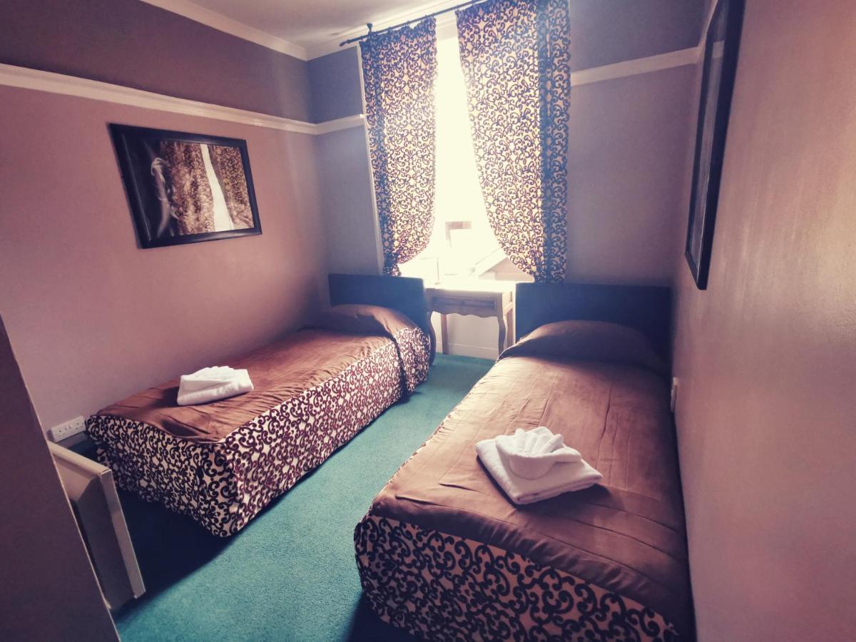 Victoria Hotel Blairgowrie and Rattray Dış mekan fotoğraf